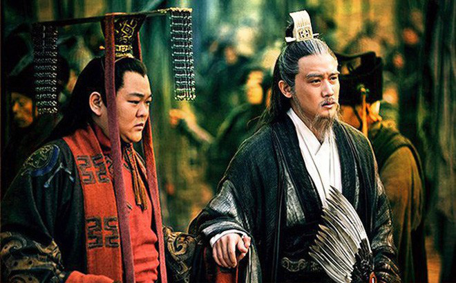 Gia Cát Lượng lâm chung, Lưu Thiện có hỏi 1 câu, Khổng Minh nghe xong bàng hoàng nhận ra con người thật của đối phương - Ảnh 1.