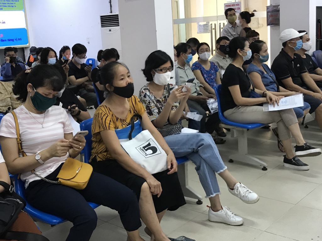 Tuyển dụng lao động tăng, hứa hẹn “tết ấm”  - Ảnh 1.