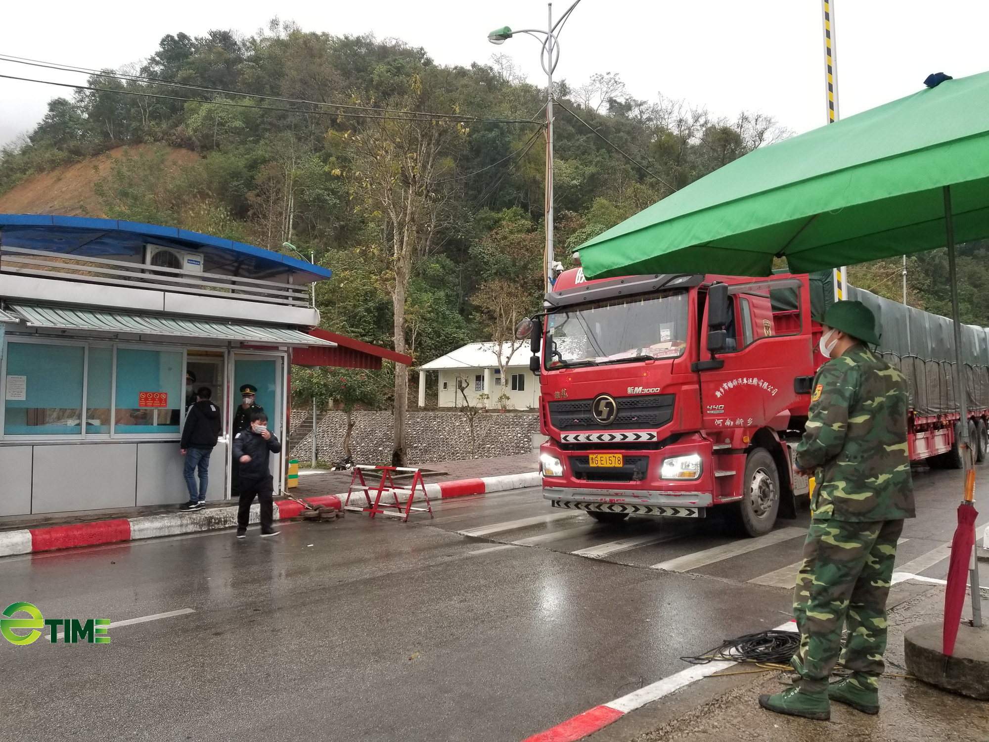Lạng Sơn: Hội đàm khôi phục thời gian thông quan hàng hóa qua cửa khẩu Cốc Nam - Ảnh 1. Lạng Sơn: Hội đàm khôi phục thời gian thông quan hàng hóa qua cửa khẩu Cốc Nam - Ảnh 1.