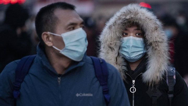 Quan chức Mỹ lo ngại Bắc Kinh khó thực hiện thỏa thuận Mỹ - Trung vì dịch virus corona - Ảnh 1. Quan chức Mỹ lo ngại Bắc Kinh khó thực hiện thỏa thuận Mỹ - Trung vì dịch virus corona - Ảnh 1.