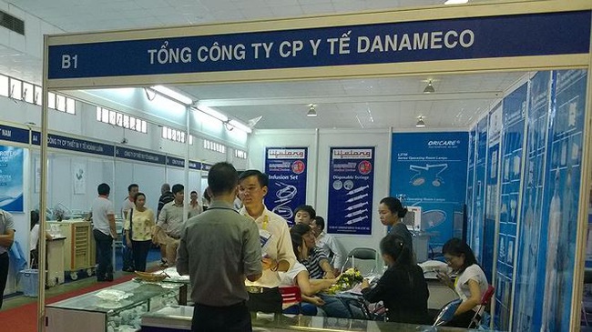 &quot;Cổ phiếu khẩu trang&quot;: Chuyên trách tăng vọt, &quot;tay trái&quot; bị ghẻ lạnh - Ảnh 1.