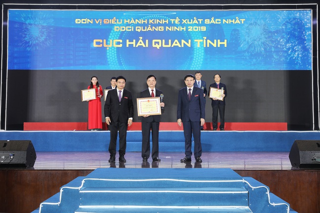 Quảng Yên dẫn đầu chỉ số năng lực cạnh tranh tỉnh Quảng Ninh 2019 - Ảnh 2.