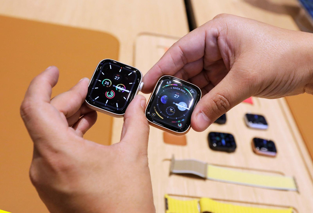 Apple được miễn thuế nhập khẩu Apple Watch sản xuất tại Trung Quốc - Ảnh 1. Apple được miễn thuế nhập khẩu Apple Watch sản xuất tại Trung Quốc - Ảnh 1.