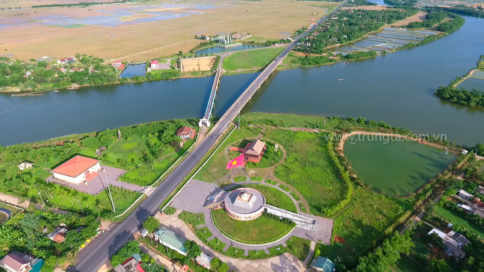 TNG Holdings đầu tư 2 dự án gần 2.400 tỷ đồng tại Quảng Trị - Ảnh 1. TNG Holdings đầu tư 2 dự án gần 2.400 tỷ đồng tại Quảng Trị - Ảnh 1.