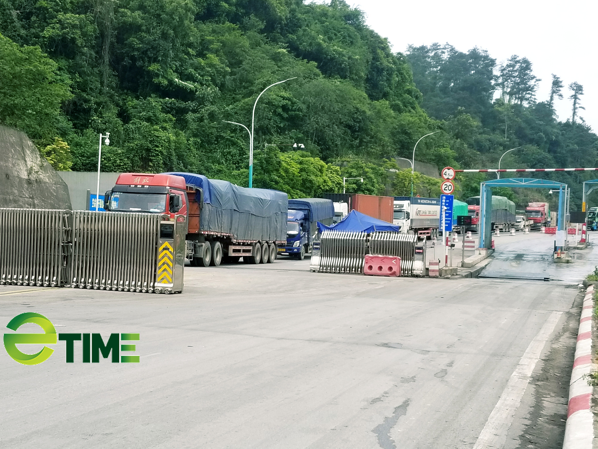 Dịch covid- 19, Hải quan Lạng Sơn thu ngân sách quý I giảm 18,5% - Ảnh 3. Dịch covid- 19, Hải quan Lạng Sơn thu ngân sách quý I giảm 18,5% - Ảnh 3.