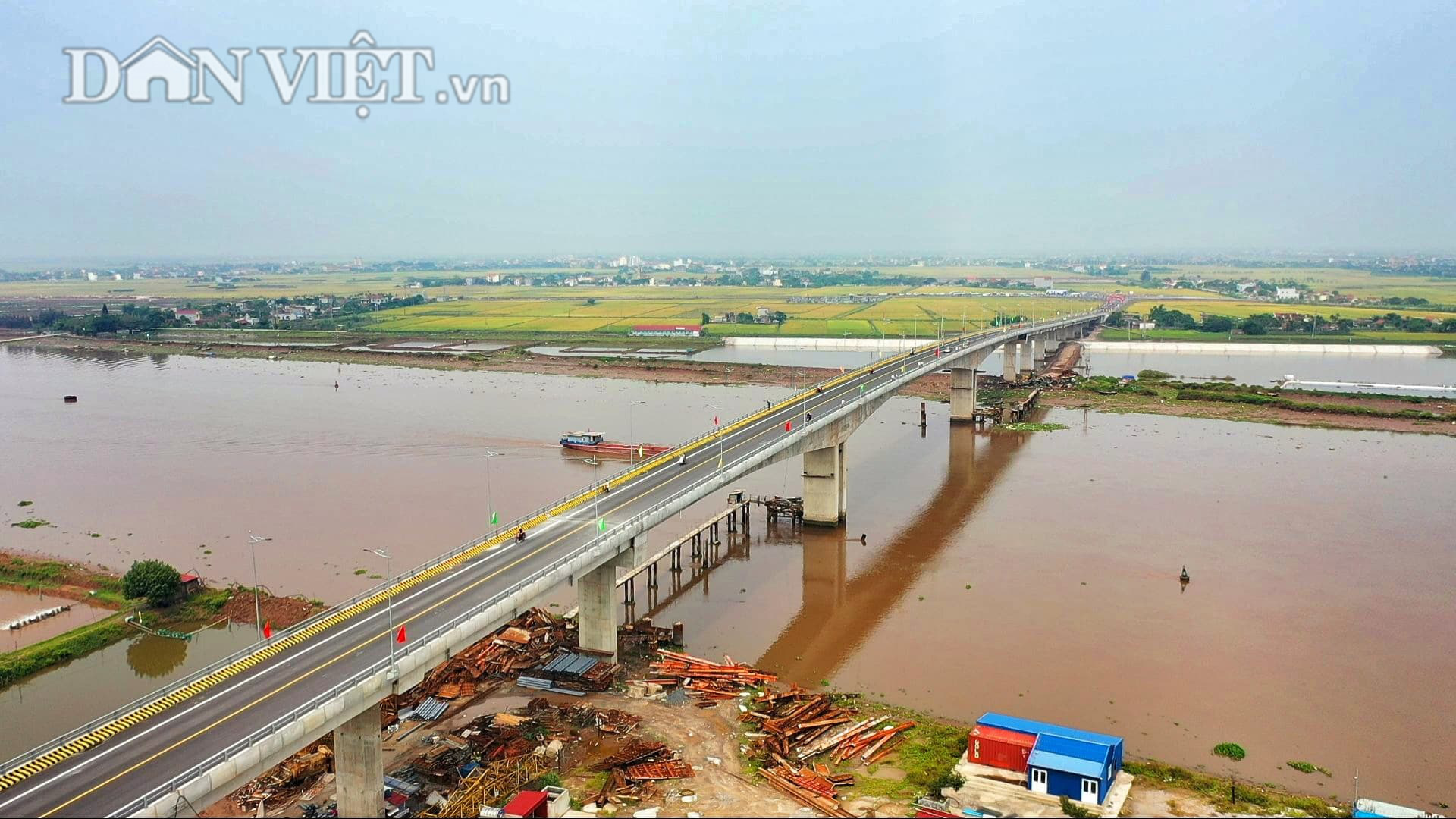 Từ trên cao nhìn về Cầu Thịnh Long nối đôi bờ sông Ninh Cơ - Ảnh 6.