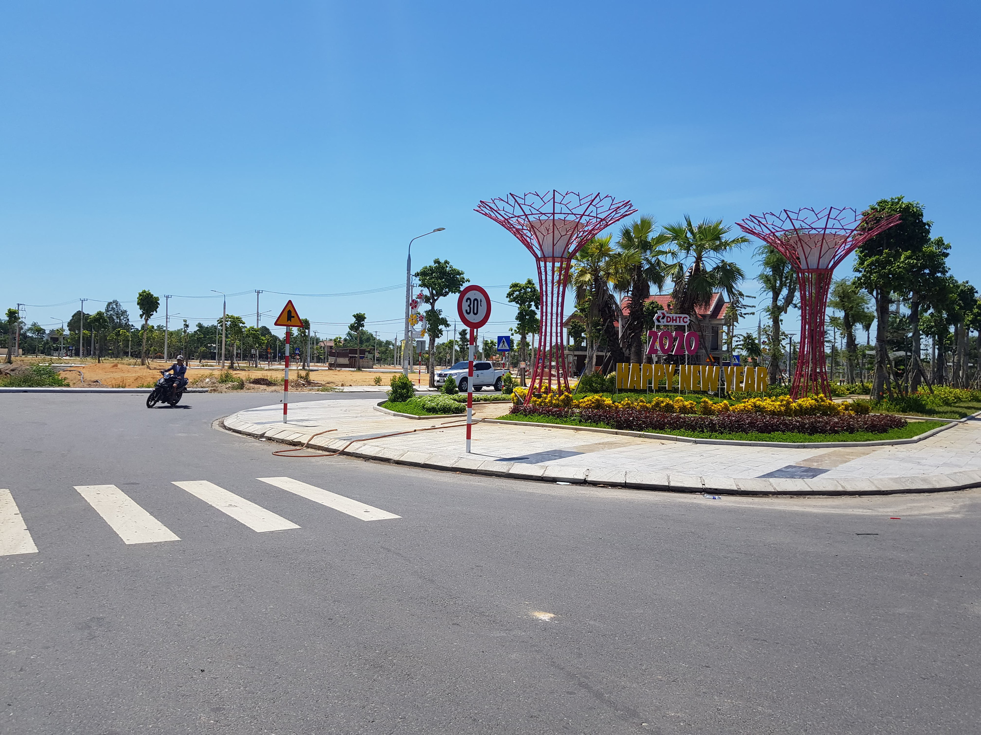 Quảng Nam: Những dự án bất động sản nào đủ điều kiện bán? - Ảnh 1. Quảng Nam: Những dự án bất động sản nào đủ điều kiện bán? - Ảnh 1.