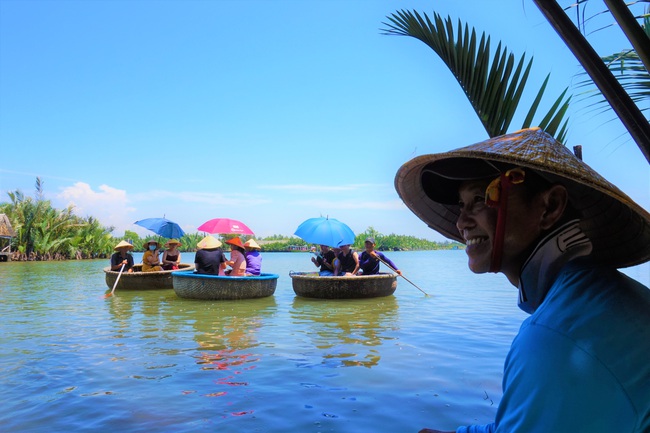 Quảng Nam: Khám phá sông nước miền Tây giữa lòng phố cổ - Ảnh 1.