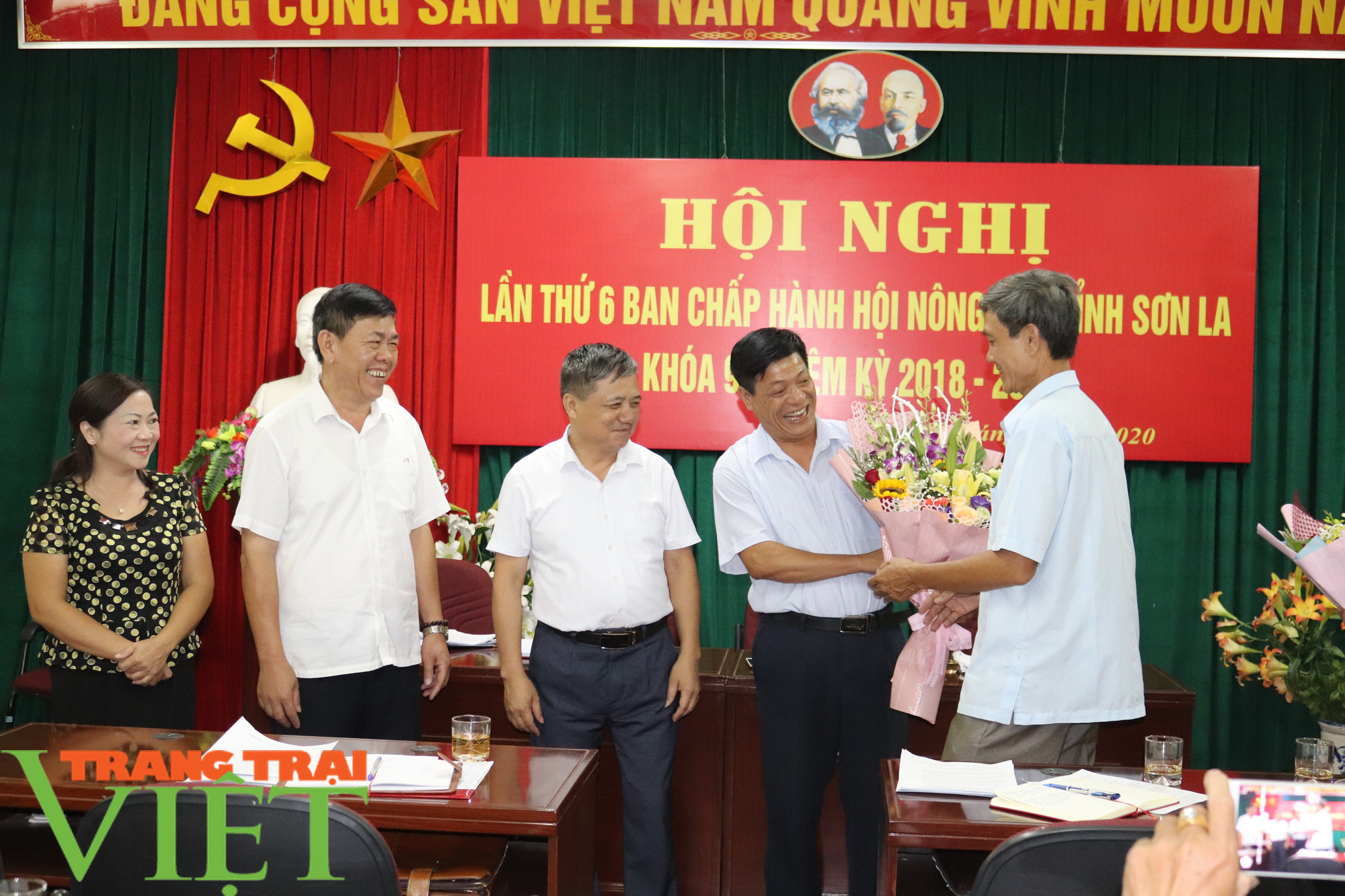 Hội Nông dân tỉnh Sơn La bầu bổ sung 2 Uỷ viên Ban Chấp hành - Ảnh 3. Hội Nông dân tỉnh Sơn La bầu bổ sung 2 Uỷ viên Ban Chấp hành - Ảnh 3.