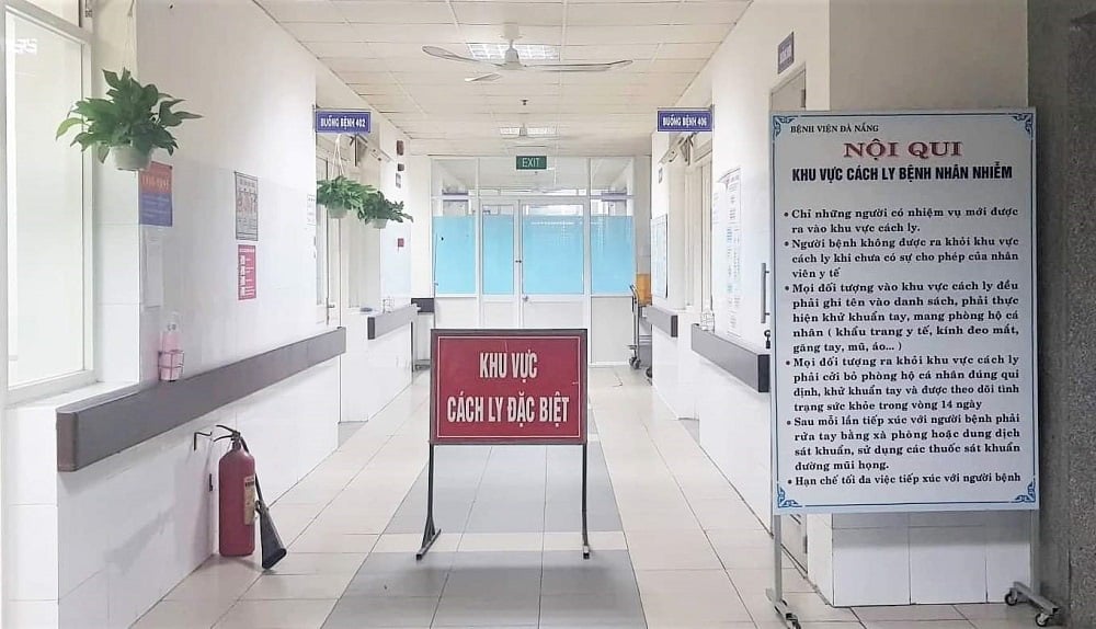 Bệnh viện 199 Bộ Công an đang giám sát 5 người Trung Quốc - Ảnh 1.