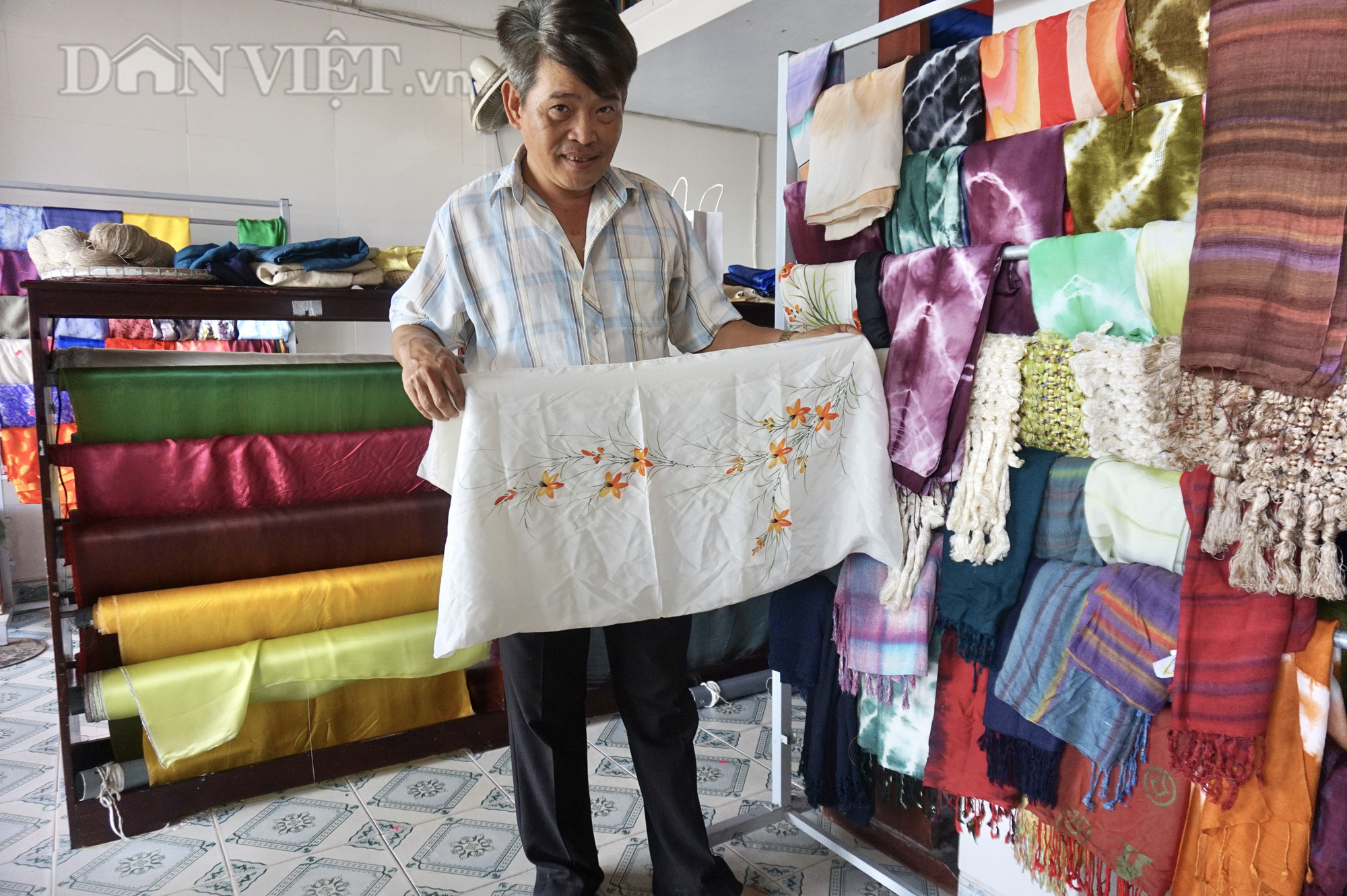 Quảng Nam: Người hồi sinh làng nghề tơ lụa Mã Châu 600 năm tuổi ông là ai? - Ảnh 6.