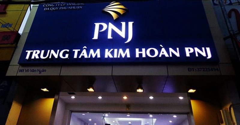 Lợi nhuận của PNJ giảm mạnh trong quý II - Ảnh 1. Lợi nhuận của PNJ giảm mạnh trong quý II - Ảnh 1.