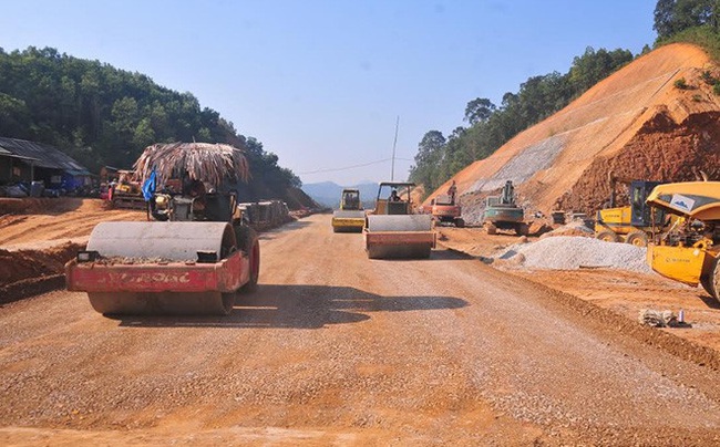 Yên Bái: Tập trung đẩy nhanh tiến độ giải ngân vốn đầu tư công  - Ảnh 1.