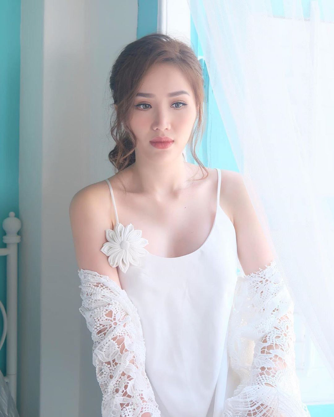 Hồ Quang Hiếu đóng phim hành động tại nhà, Trúc Nhân lo lắng cho Hòa Minzy - Ảnh 4.