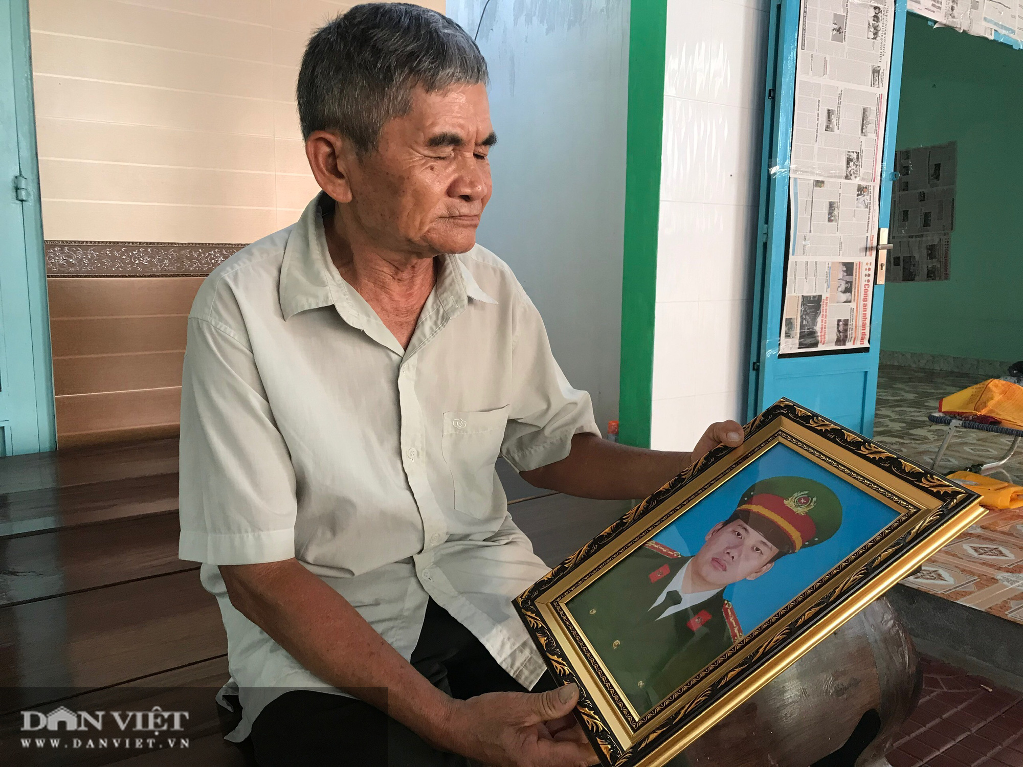 đại uý công an