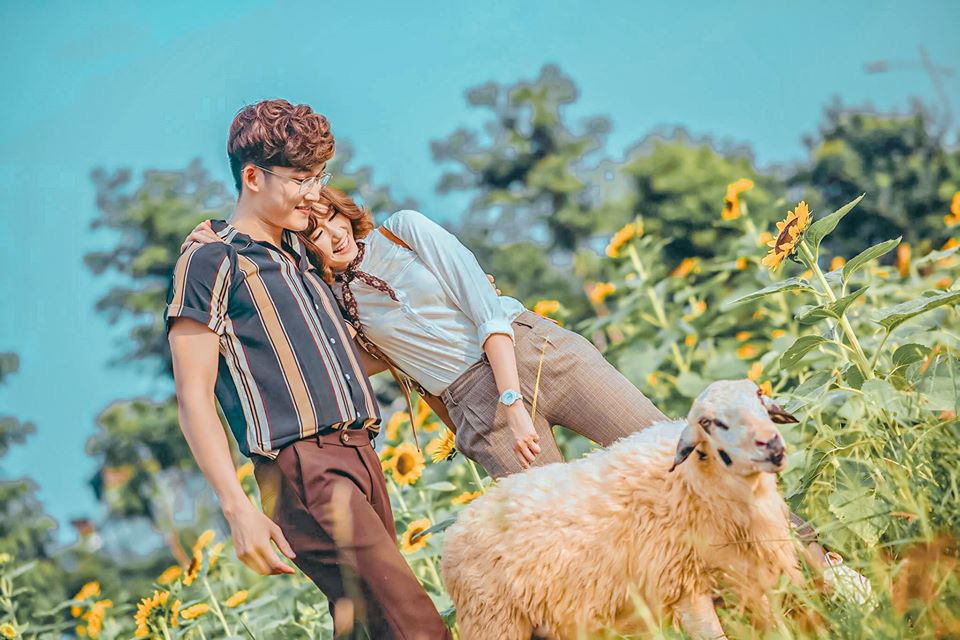 Chi Pu, Elly Trần siêu gợi cảm dù diện đồ “siêu giản dị”, BB Trần để lộ sở thích “quái đản” - Ảnh 5.