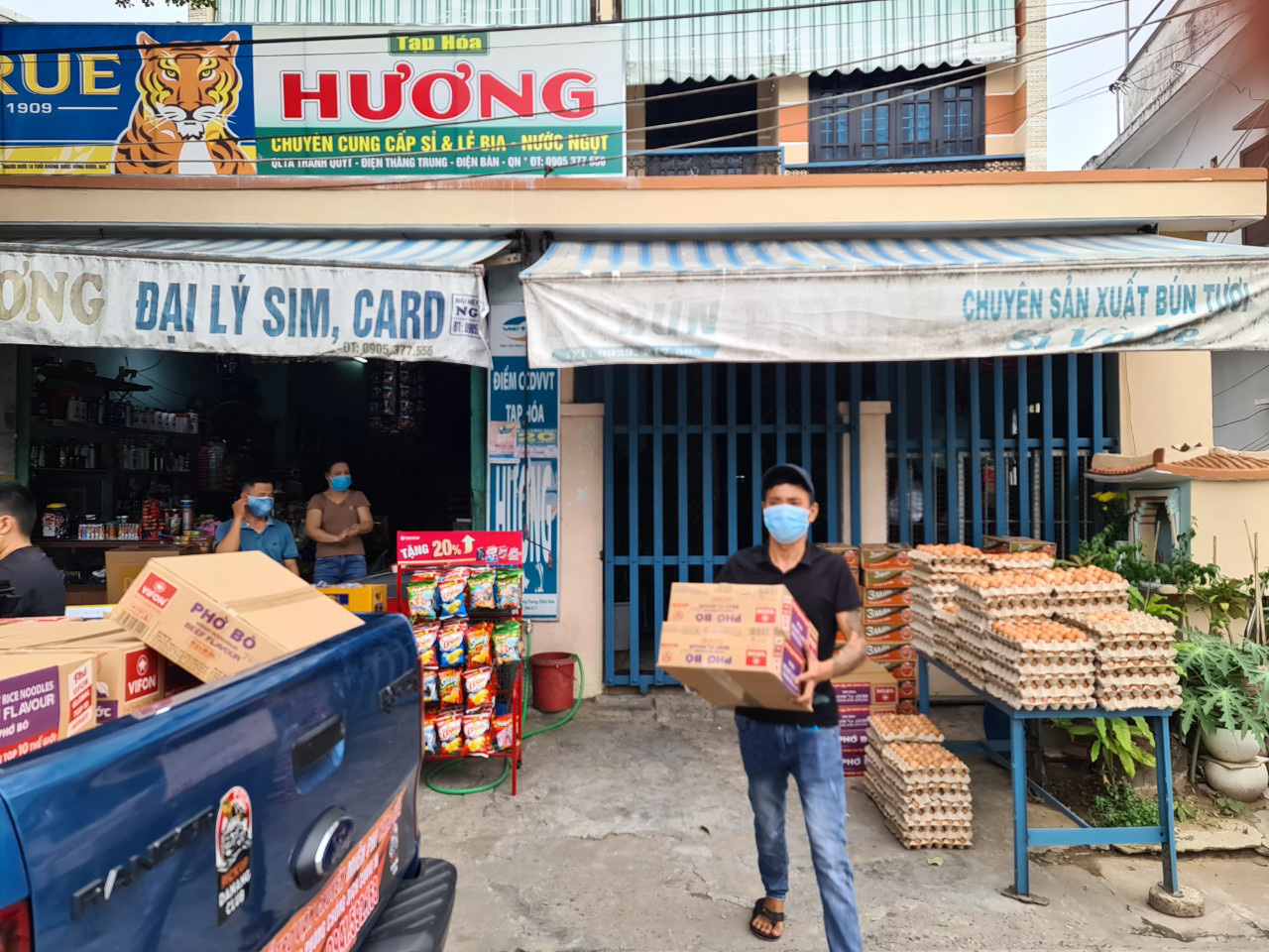 Cộng đồng doanh nghiệp tích cực chung tay phòng, chống dịch Covid-19 - Ảnh 6. Cộng đồng doanh nghiệp tích cực chung tay phòng, chống dịch Covid-19 - Ảnh 6.