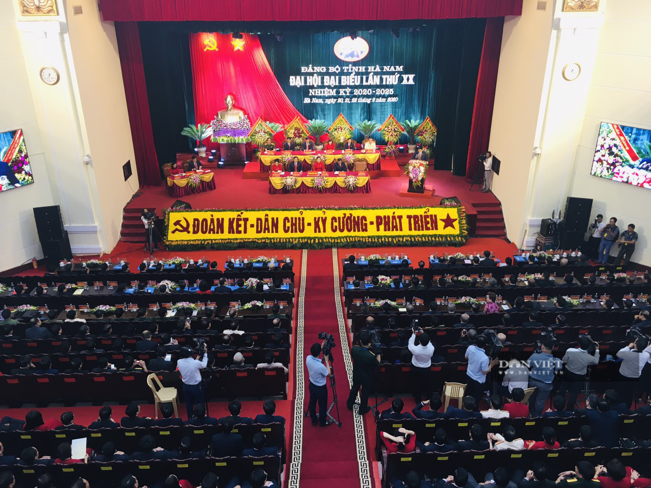 Bà Trương Thị Mai: Hà Nam 100% đơn vị cấp huyện đạt chuẩn NTM - Ảnh 2.