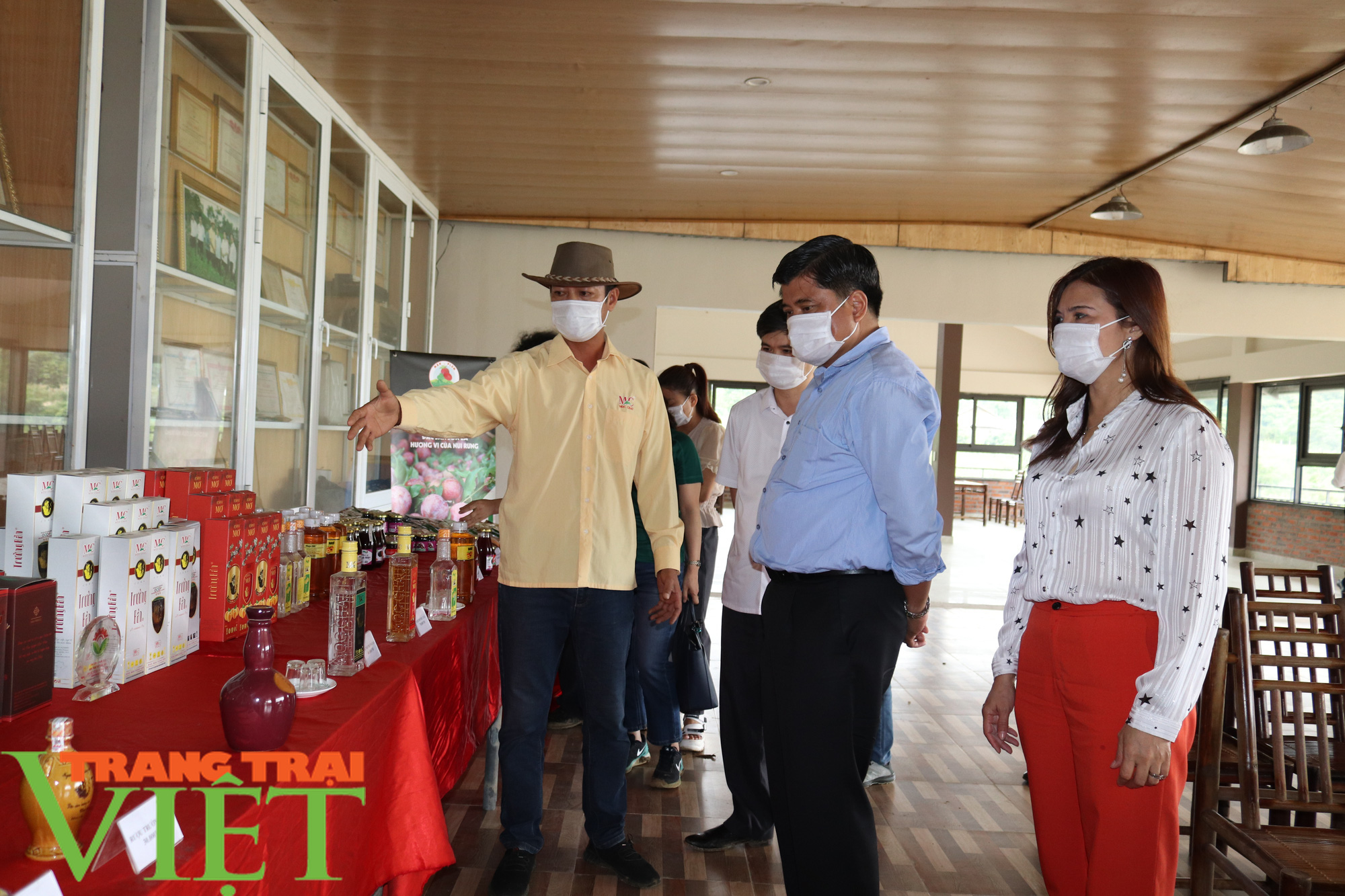 Hội nghị thúc đẩy cơ cấu ngành nông nghiệp được tổ chức tại Sơn La - Ảnh 8. Hội nghị thúc đẩy cơ cấu ngành nông nghiệp được tổ chức tại Sơn La - Ảnh 8.