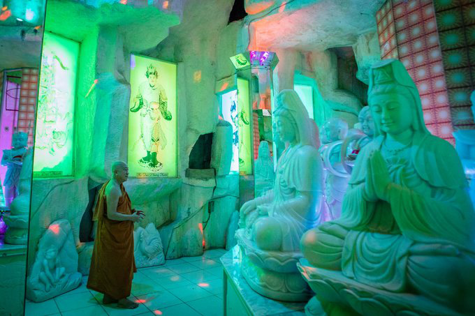 Niêm phong hơn 800 hũ tro cốt tại chùa Kỳ Quang 2, nhà chùa sẽ giám định từng tro cốt - Ảnh 2.