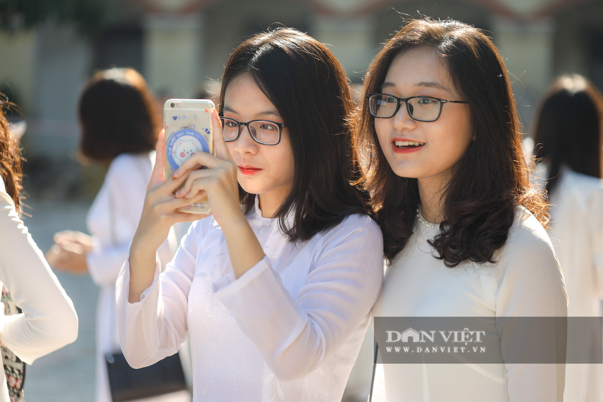 Nữ sinh THPT Phan Đình Phùng áo trắng thướt tha ngày khai giảng - Ảnh 7.