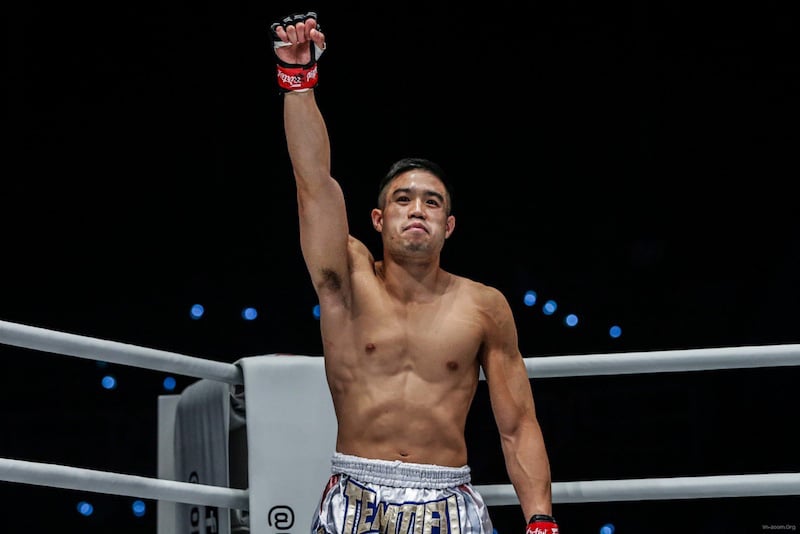 6 võ sĩ gốc Việt tại ONE Championship: Làm rạng danh “con rồng cháu tiên” - Ảnh 4.