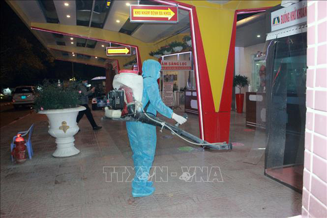 Hải Phòng phong tỏa Bệnh viện trẻ em ngay trong đêm - Ảnh 2.