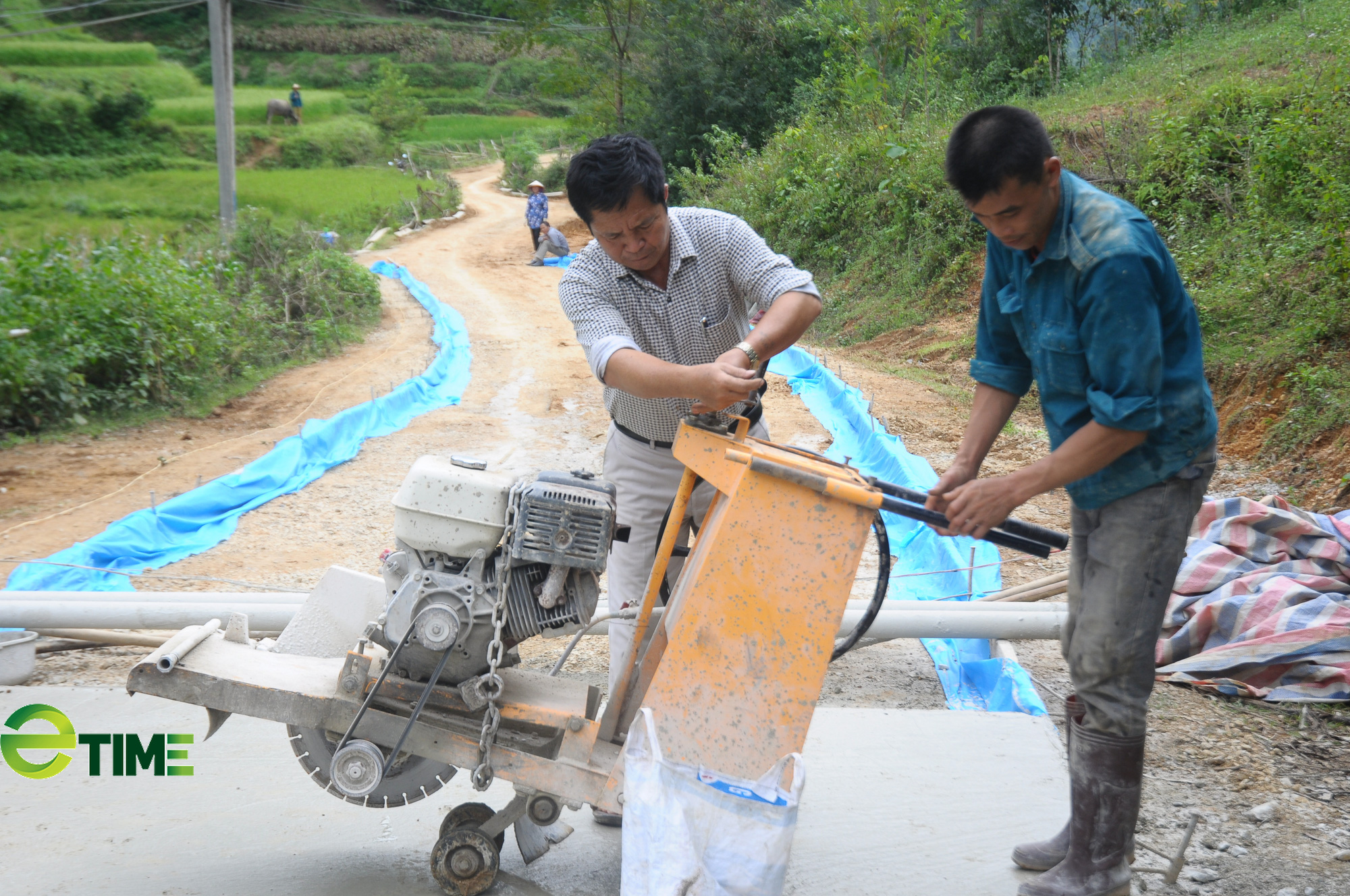 10 thôn biên giới đầu tiên tại Lạng Sơn được công nhận đạt chuẩn NTM - Ảnh 1.