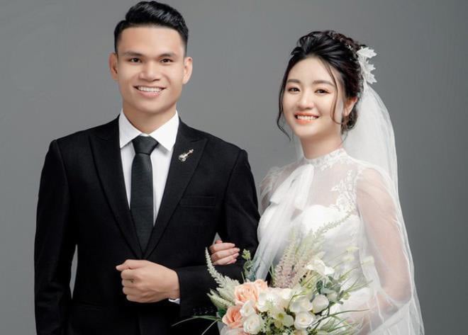 Xuân Mạnh và Dung Trần.
