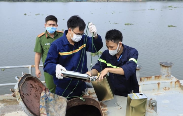 Chuyên án xăng giả: Bắt khẩn cấp 35 đối tượng trong đó có ông trùm và vợ bé  - Ảnh 4.