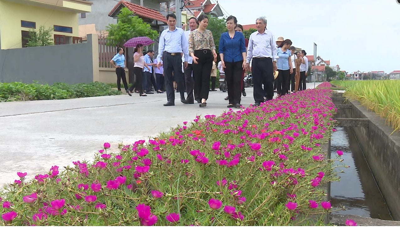 Bắc Ninh đề xuất &quot;treo thưởng&quot; 1 tỷ đồng cho xã đạt chuẩn NTM kiểu mẫu - Ảnh 1.