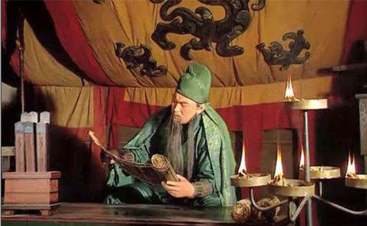 Tào Tháo không ít lần tặng mỹ nhân cho Quan Vũ để lấy lòng, tại sao Quan Vũ không bao giờ để mắt tới? - Ảnh 1.