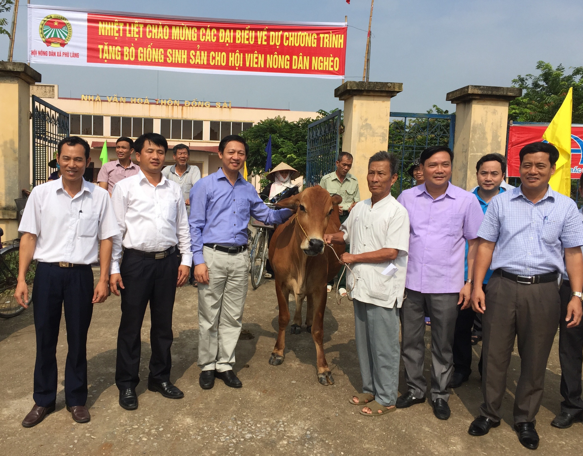 Tatnien/ Trao sinh kế giúp hội viên vượt khó - Ảnh 1.