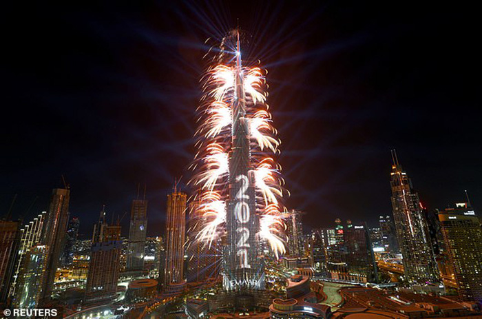 “Thiên đường tiệc tùng” Dubai trả giá đắt sau khi tràn ngập du khách &quot;trốn&quot; mùa Đông - Ảnh 1.
