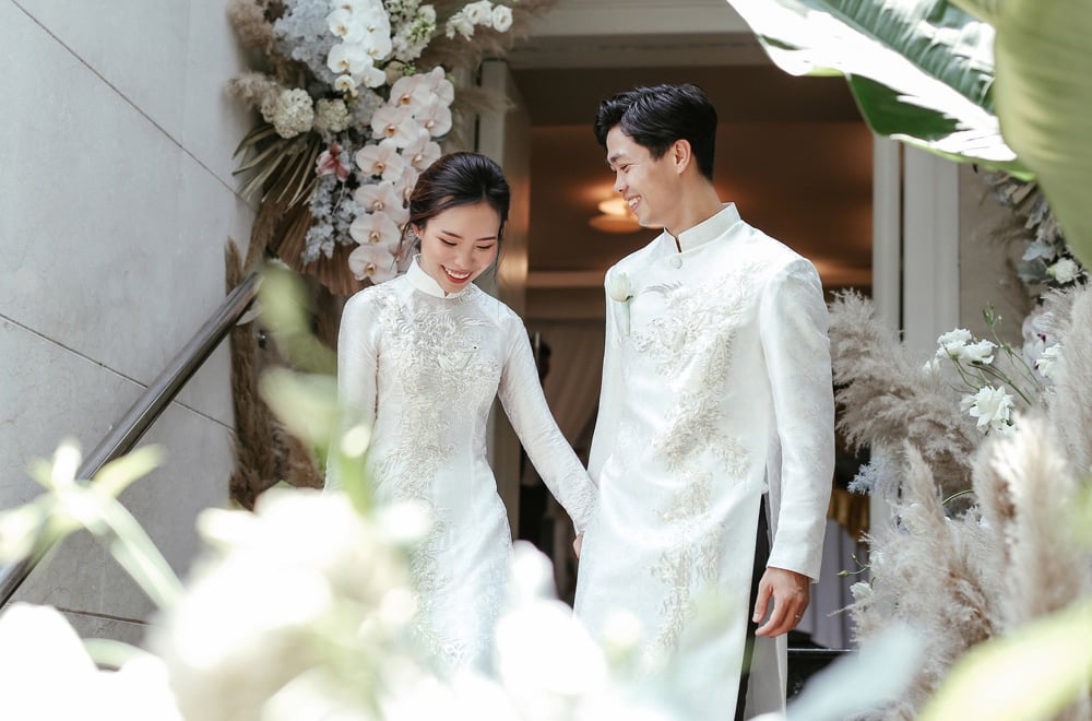 6 nàng WAGs Việt Nam nổi tiếng giàu có: Con đại gia, kiếm 100 tỷ/năm - Ảnh 8.