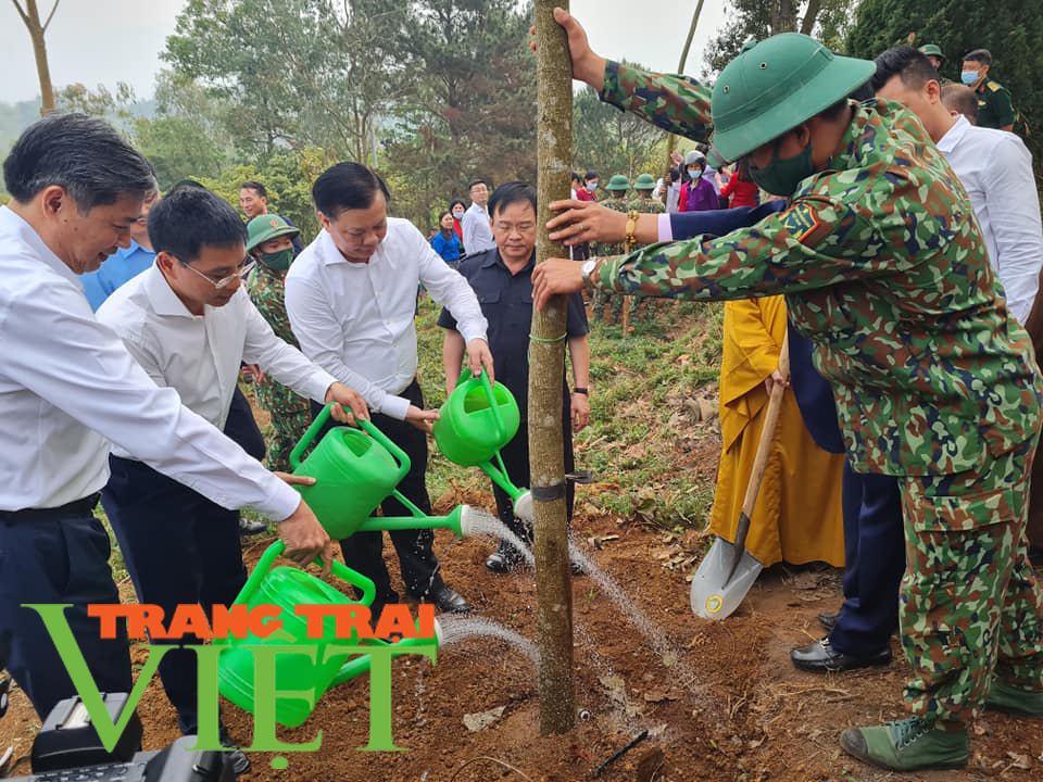 Điện Biên: Phát động trồng 10.000 cây hoa ban “Vì một Việt Nam xanh” - Ảnh 3. Điện Biên: Phát động trồng 10.000 cây hoa ban “Vì một Việt Nam xanh” - Ảnh 3.