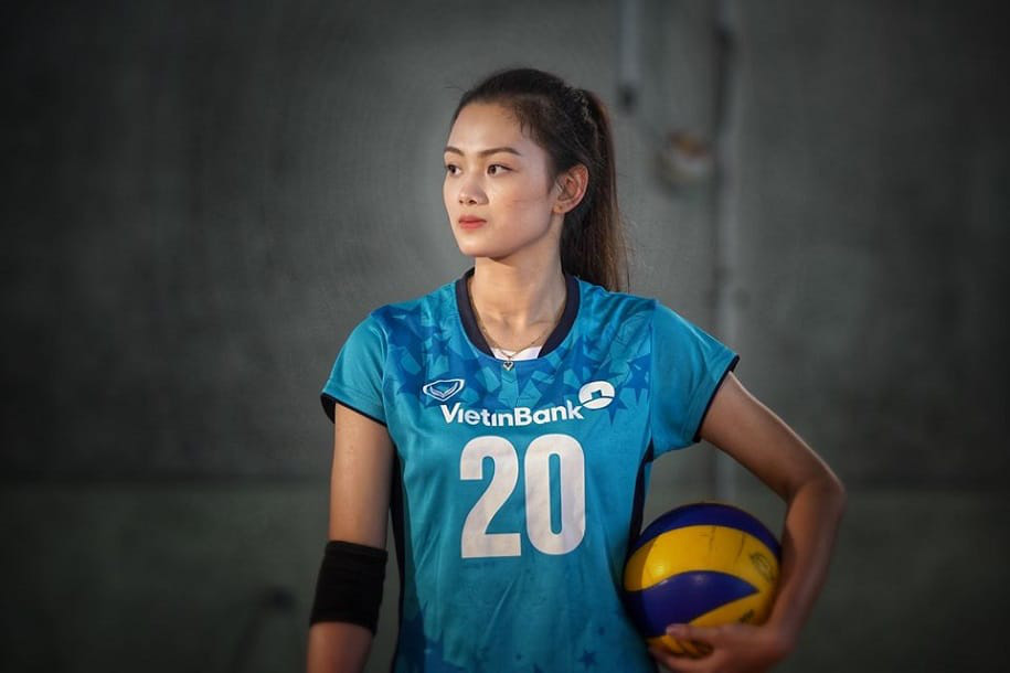 Vì sao hoa khôi Nguyễn Thu Hoài xin rời CLB Ngân hàng Công thương? - Ảnh 1.