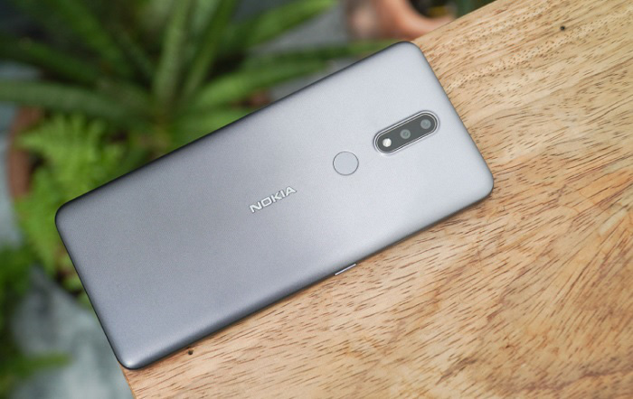 Top 4 'siêu phẩm' smartphone pin trâu giá chưa đến 3 triệu đồng - Ảnh 8.