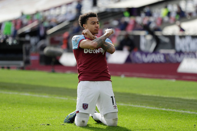 Lingard thăng hoa ở West Ham.
