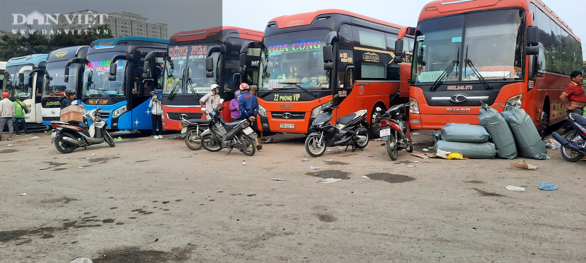 Nhiều xe khách vẫn đón, trả khách &quot;chui&quot; ở khu vực bến xe miền Đông cũ - Ảnh 5.