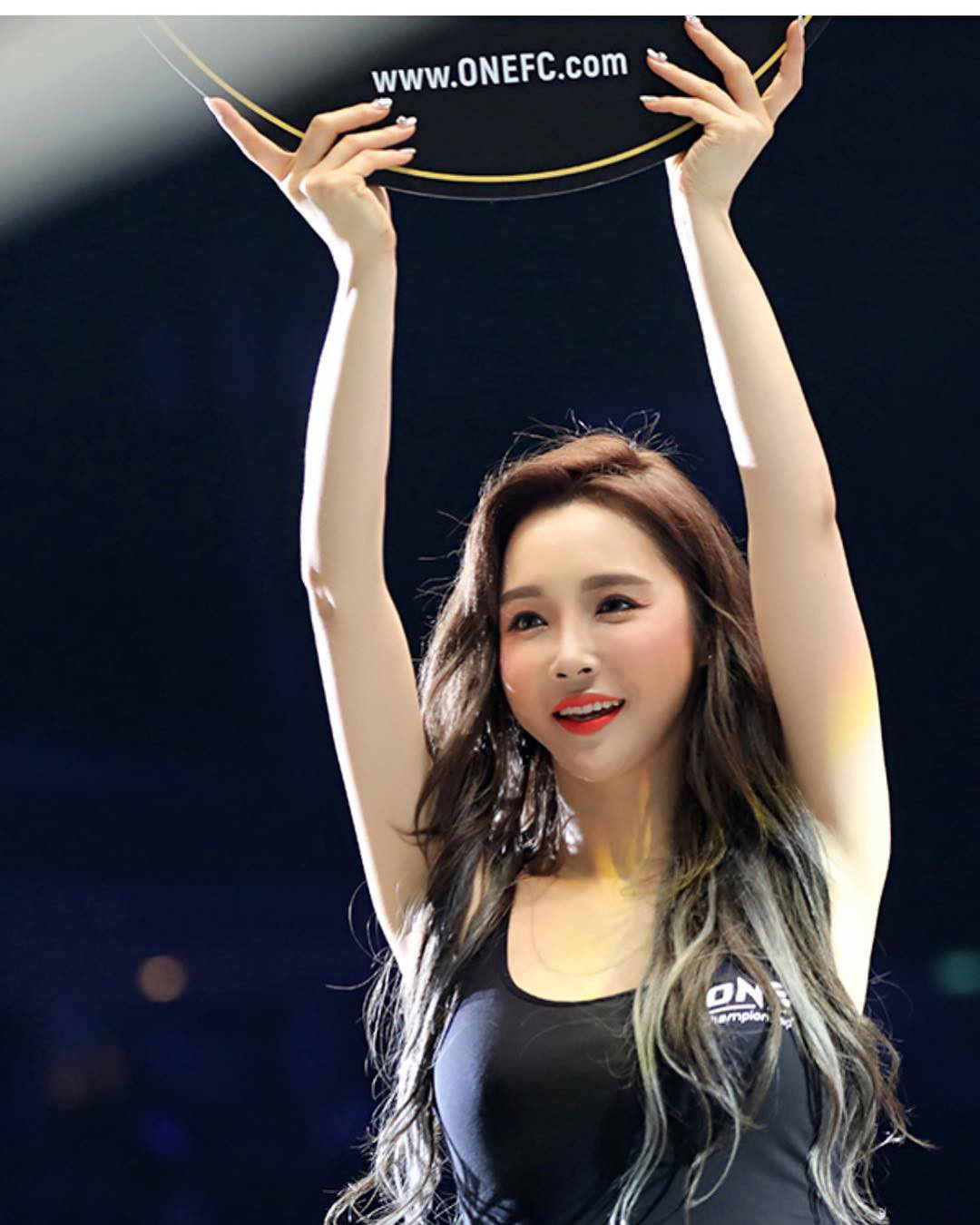 Lee Jina: Ring girl Hàn Quốc xinh đẹp, đa tài và nổi tiếng châu Á - Ảnh 10.
