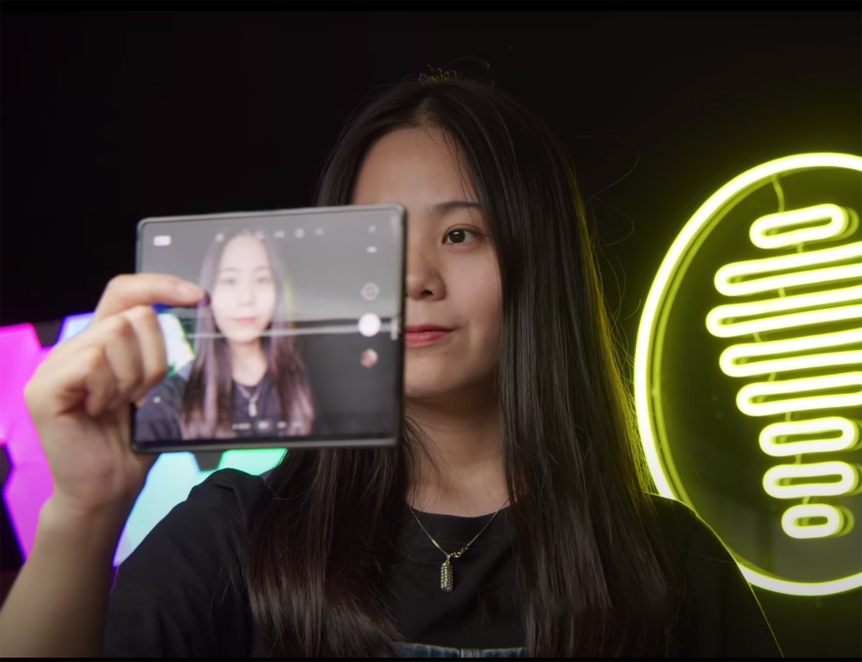Samsung Galaxy Fold 2 giảm giá 'chạm đáy', cơ hội không thể tốt hơn để sở hữu siêu phẩm - Ảnh 4.