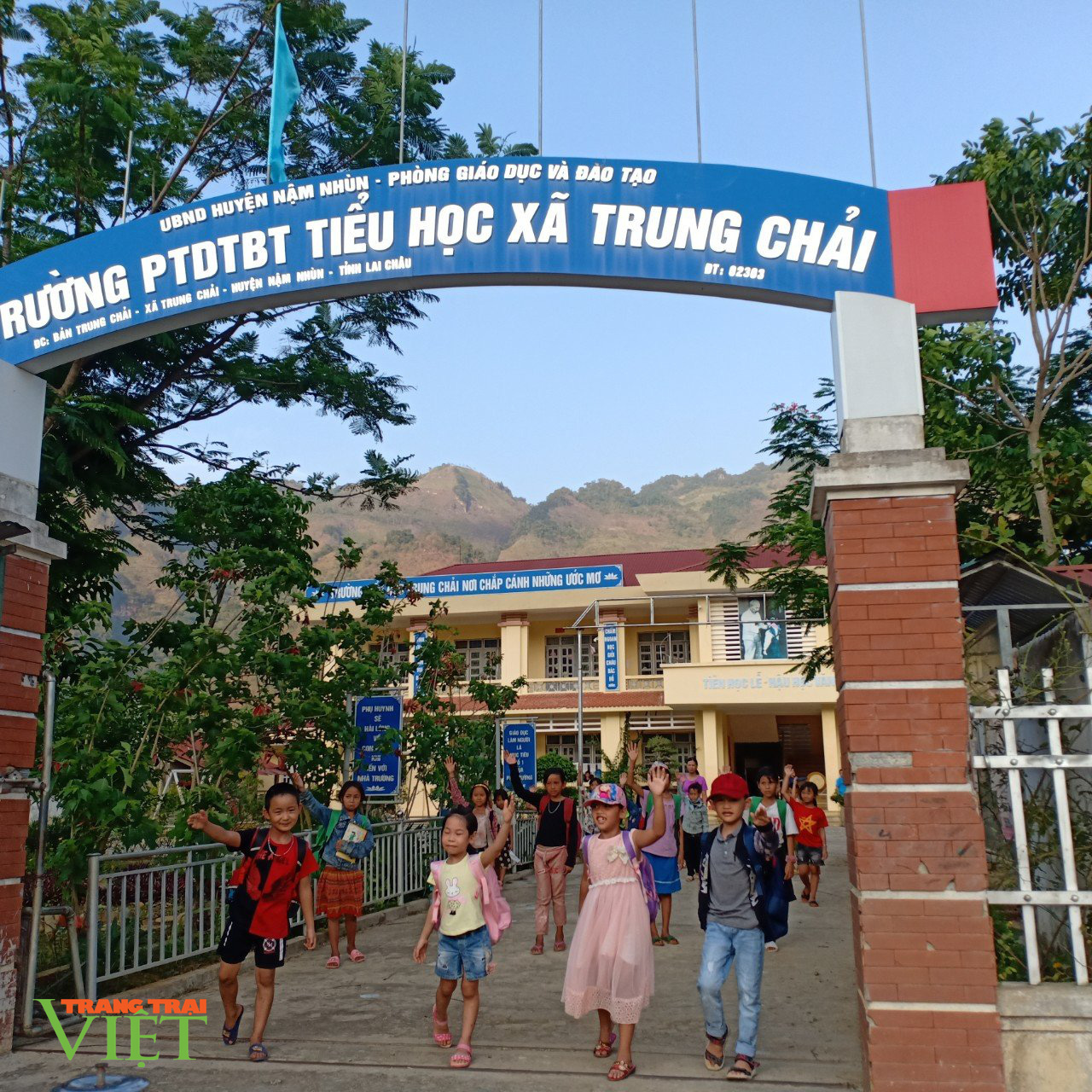 Vượt khó ươm mầm non tương lai - Ảnh 2. Vượt khó ươm mầm non tương lai - Ảnh 2.