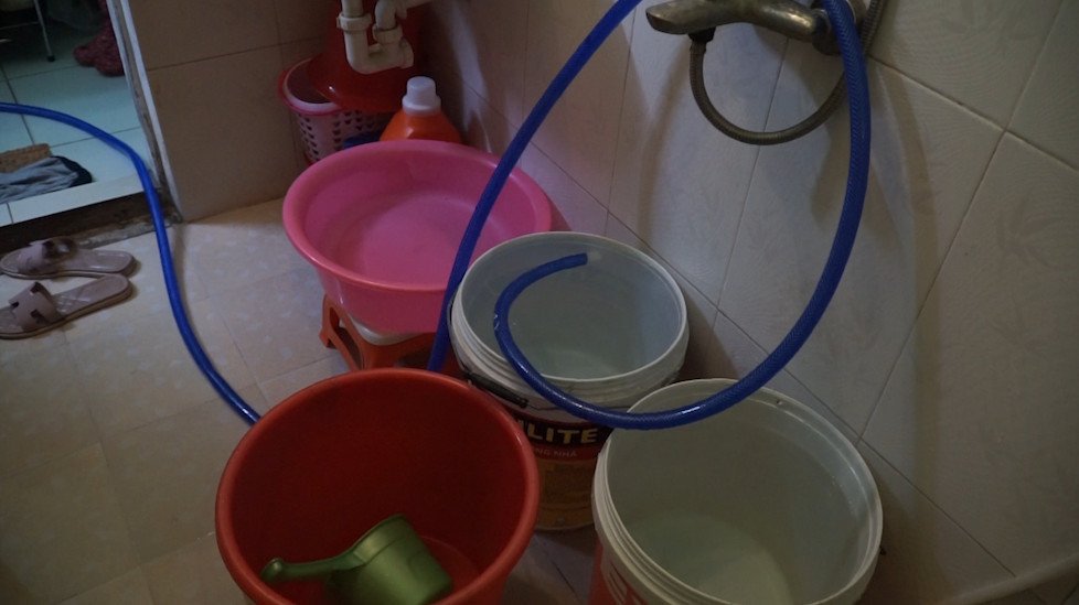 Người dân Đà Nẵng &quot;khát nước&quot; sinh hoạt - Ảnh 2.