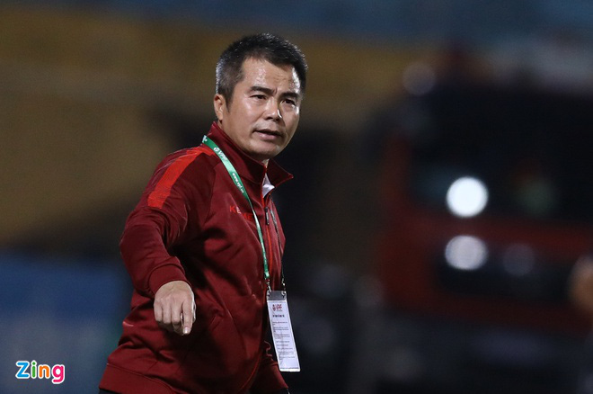 V.League “ăn đứt” Ngoại hạng Anh về sự khốc liệt: 9 vòng “trảm” 4 HLV - Ảnh 1.
