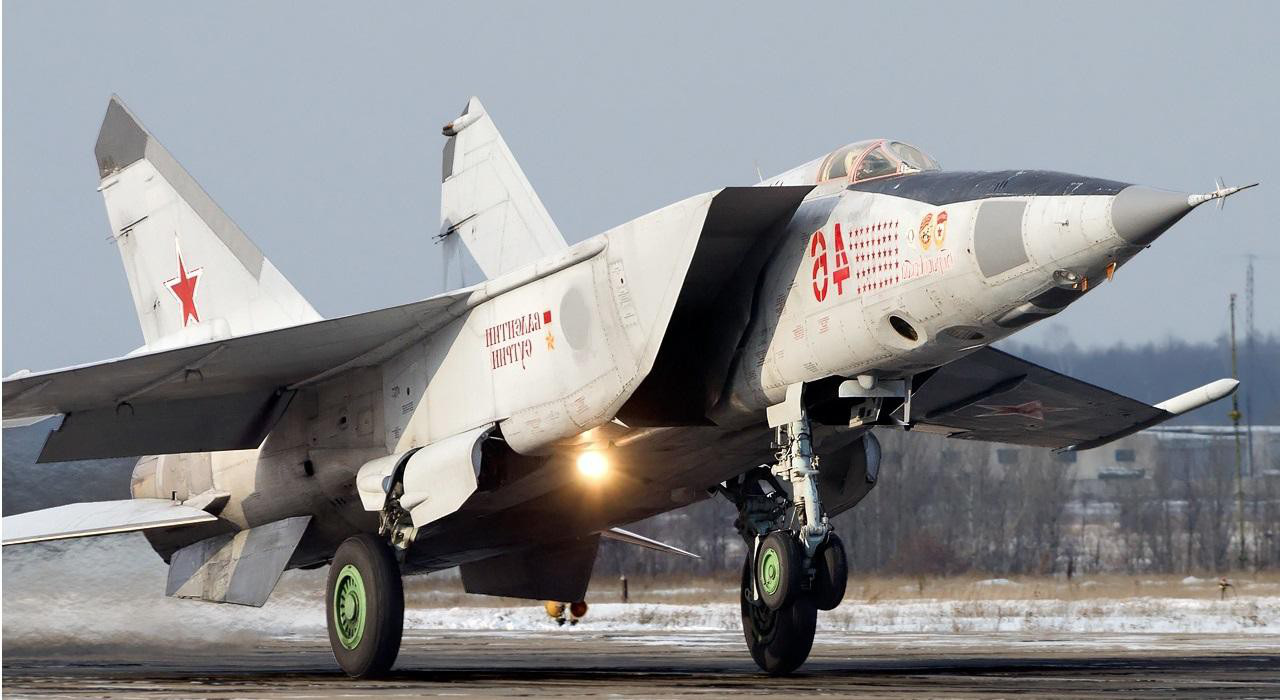 Mệnh danh &quot;Vua Tốc Độ&quot;, chiến đấu cơ MiG-25 Liên Xô nhanh đến mức nào? - Ảnh 4.