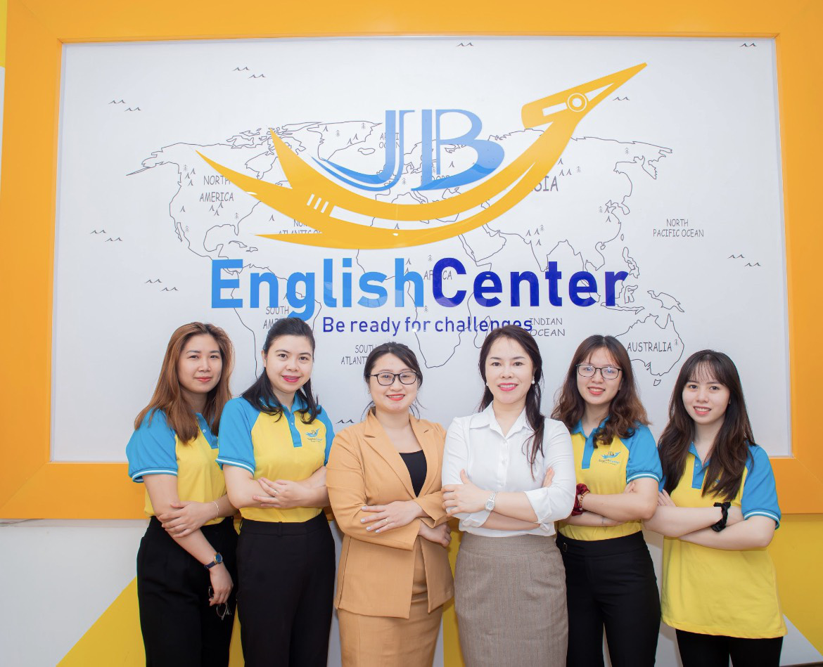 Nữ Fouder 5 năm ấp ủ mở trung tâm dạy tiếng Anh kết hợp kỹ năng sống, công nghệ - Ảnh 1.