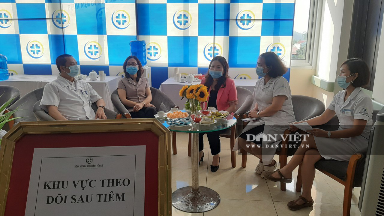 Yên Bái: Triển khai tiêm vắc xin Covid-19 cho cán bộ, nhân viên y tế tuyến đầu - Ảnh 4.