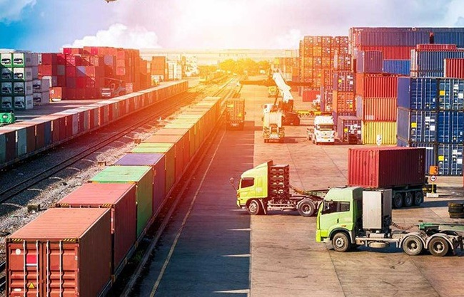 TT-Huế: Xây dựng trung tâm logistics tại các khu kinh tế, khu công nghiệp  - Ảnh 1.