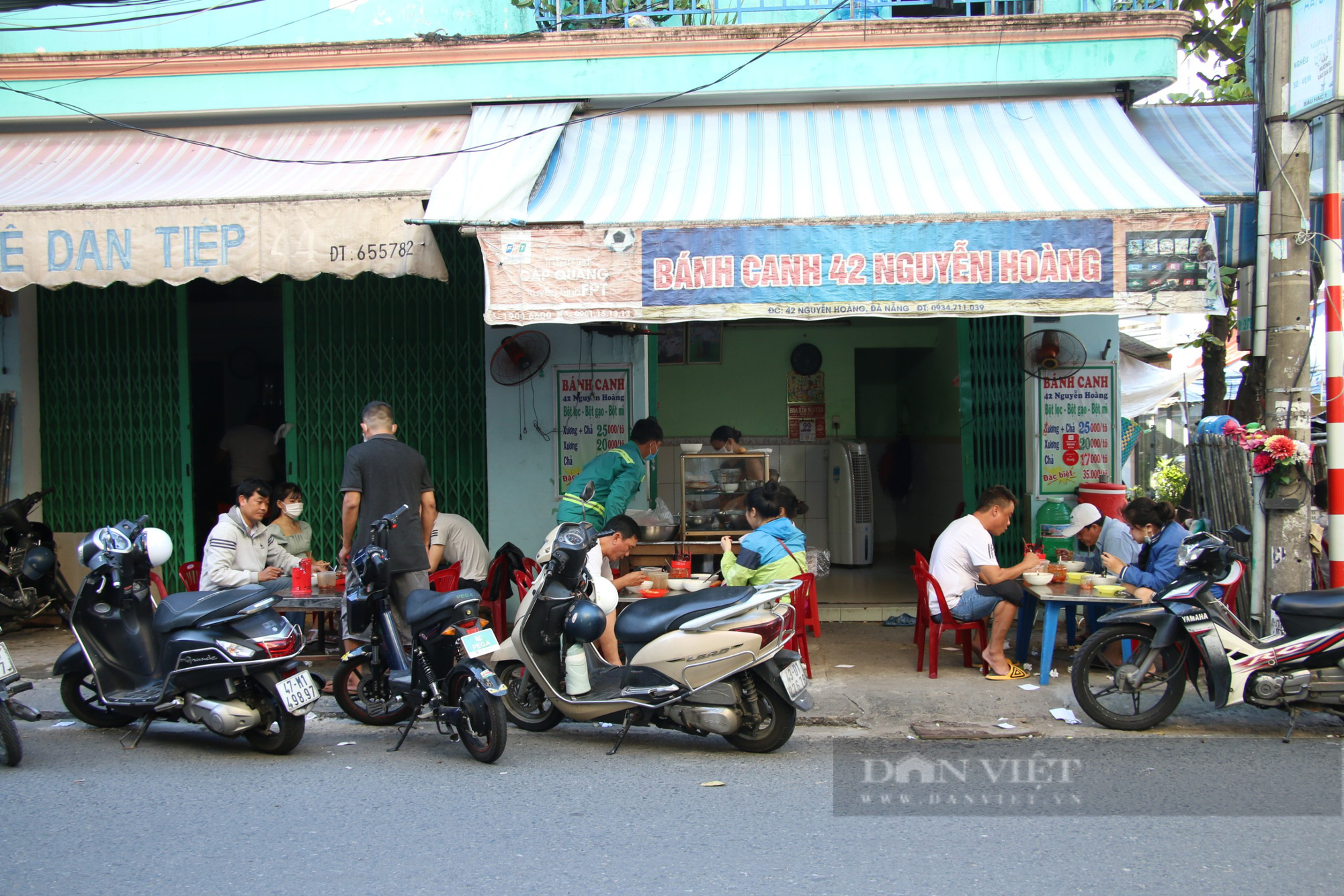 Đà Nẵng: Nhiều hàng quán chưa mặn mà với quét mã QR - Ảnh 2.